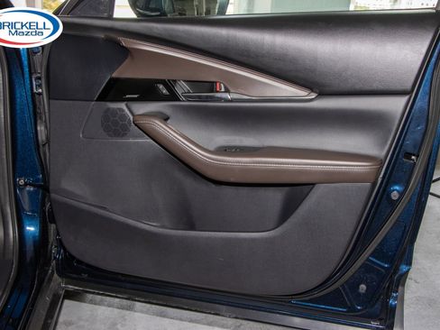 Used 2024 MAZDA CX-30 AWD 2.5 S w/ Premium Package image 12