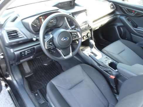 Used 2019 Subaru Impreza 2.0i Premium AWD/4WD image 9
