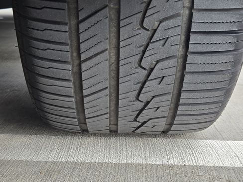 Used 2019 Chevrolet Camaro SS image 9