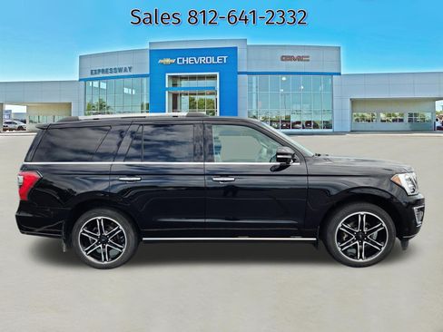 Used 2020 Ford Expedition Limited w/ Special Edition Package AWD/4WD image 8
