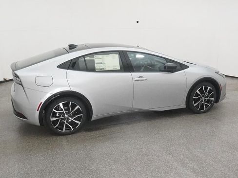 New 2026 Toyota Prius Plug-In Hybrid image 32