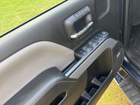 Used 2018 Chevrolet Silverado 1500 LTZ Z71 w/ Centennial Edition image 11