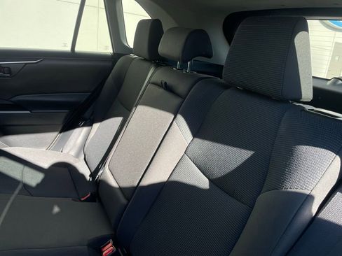 Used 2024 Toyota RAV4 LE image 40