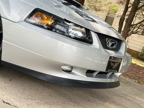 Used 2001 Ford Mustang GT RWD image 31