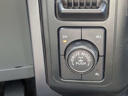 Used 2023 Ford F150 XLT AWD/4WD image 26