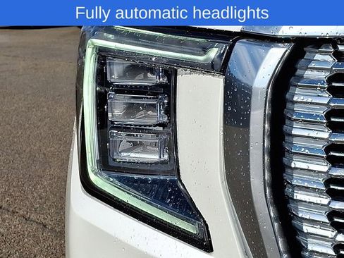 Certified 2021 GMC Yukon XL Denali image 10