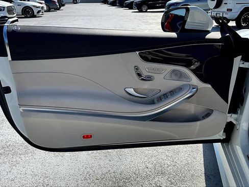 Used 2017 Mercedes-Benz S 550 Cabriolet image 18