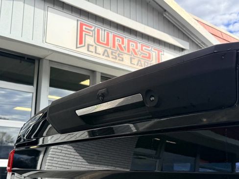 Used 2017 Ford F350 Lariat w/ Lariat Ultimate Package image 9