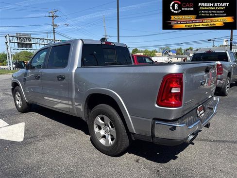 Used 2025 RAM 1500 Big Horn AWD/4WD image 5