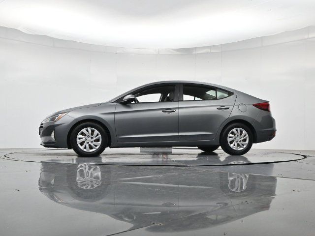Used 2019 Hyundai Elantra SE FWD image 38