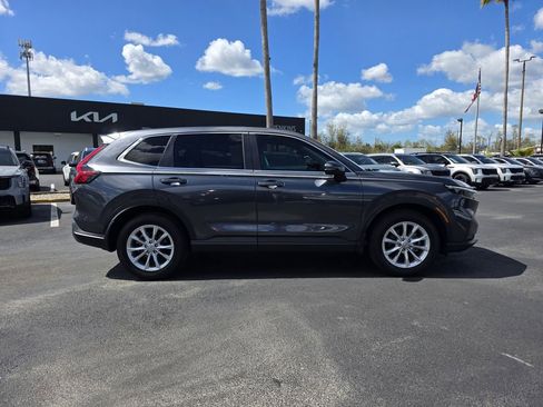 Used 2024 Honda CR-V EX image 13