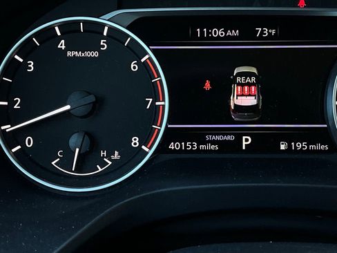 Used 2025 Nissan Rogue SV image 38