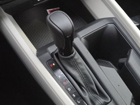 Used 2025 Honda Accord LX image 27