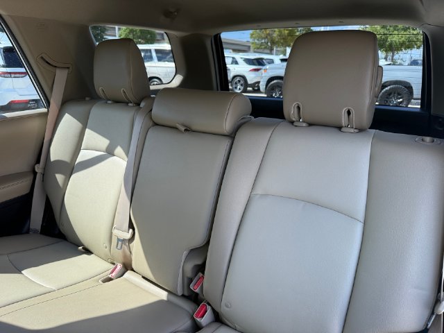 Used 2016 Toyota 4Runner SR5 Premium RWD image 25