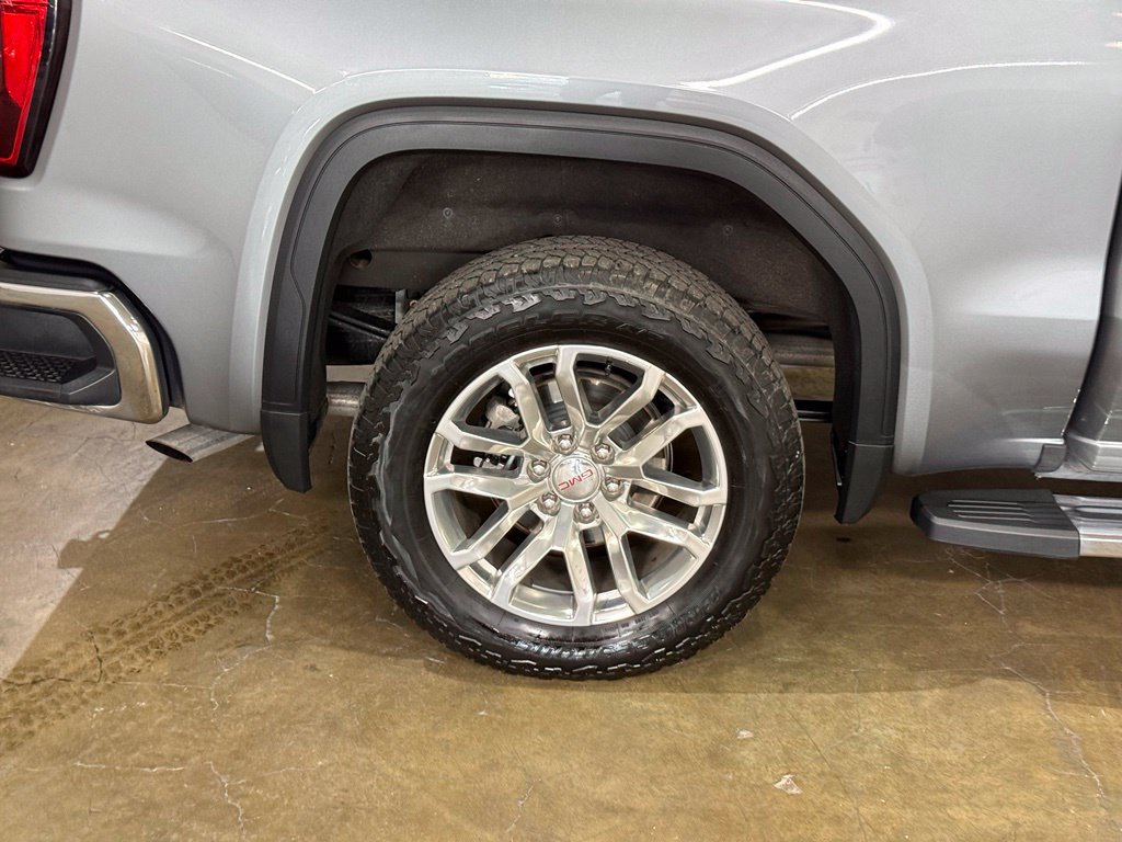 Used 2019 GMC Sierra 1500 SLT w/ SLT Premium Package AWD/4WD image 6