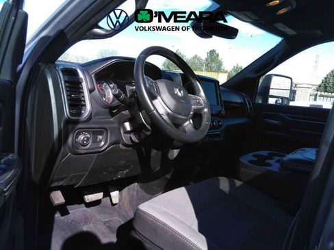 Used 2024 RAM 2500 Big Horn image 4