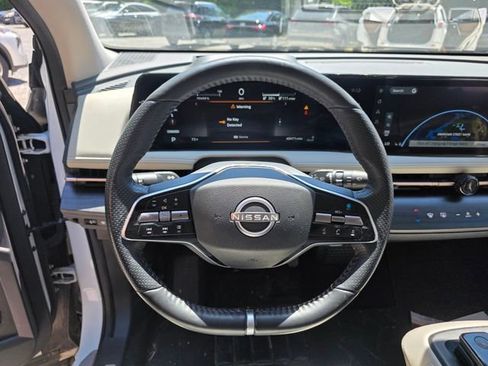 Used 2023 Nissan Ariya AWD image 44