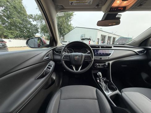 Used 2023 Buick Encore GX Select FWD image 2