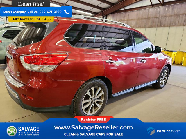 Used 2014 Nissan Pathfinder SV AWD/4WD image 4