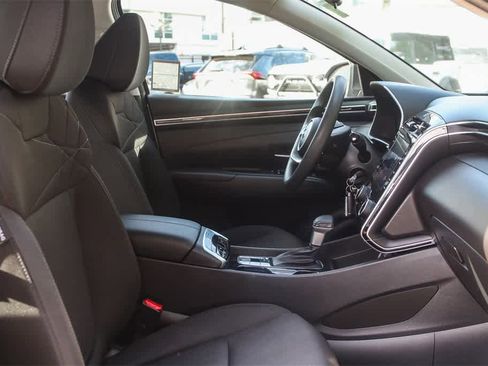 Used 2022 Hyundai Tucson SEL image 12