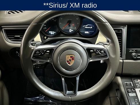 Used 2017 Porsche Macan S image 8