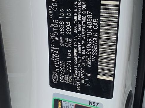 New 2026 Hyundai Elantra SEL Sport Premium FWD image 31