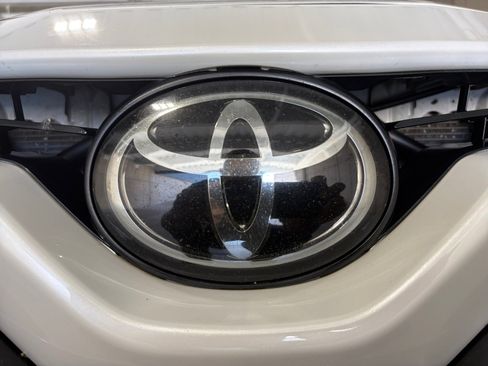 Used 2023 Toyota Camry XSE w/ Cold Weather Package AWD/4WD image 27