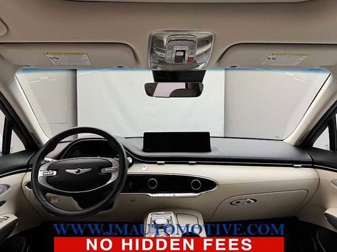 Used 2024 Genesis GV70 2.5T w/ Select Package image 12