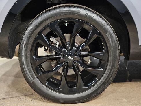 Used 2023 Kia Sorento SX AWD/4WD image 17