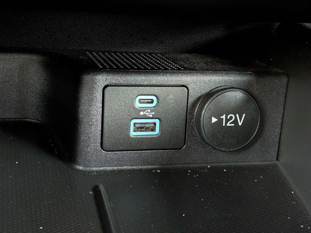 Used 2023 Ford Escape ST-Line w/ Tech Pack #1 FWD image 23