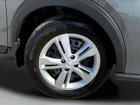New 2025 Nissan Kicks Play S FWD image 16