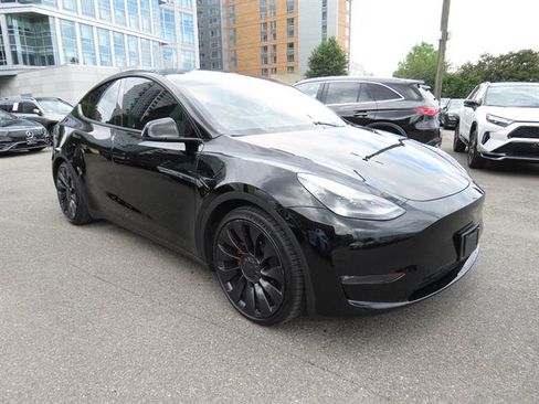 Used 2024 Tesla Model Y Performance AWD/4WD image 5