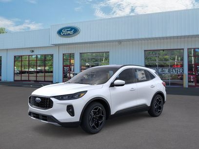 New 2026 Ford Escape Platinum w/ Premium Technology Package