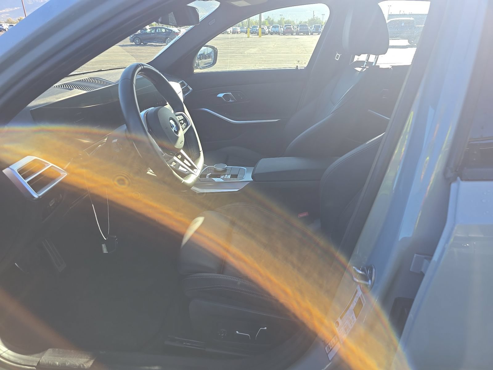 Used 2026 BMW 330i Sedan w/ M Sport Package RWD image 6