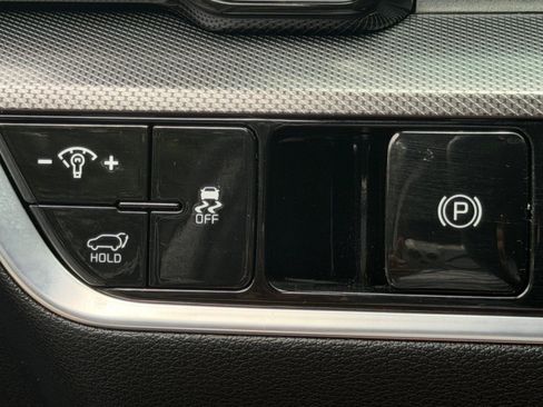 Certified 2024 Kia Sportage SX FWD image 28