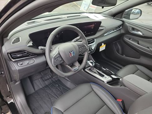 New 2026 Buick Envista Sport Touring w/ Convenience I Package FWD image 19