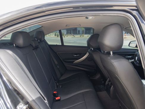 Used 2015 BMW 320i xDrive Sedan AWD/4WD image 28