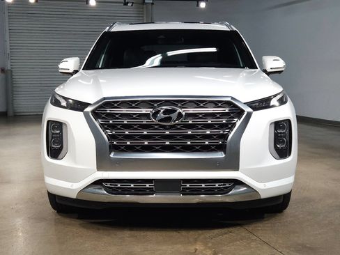 Used 2020 Hyundai Palisade Limited FWD image 2