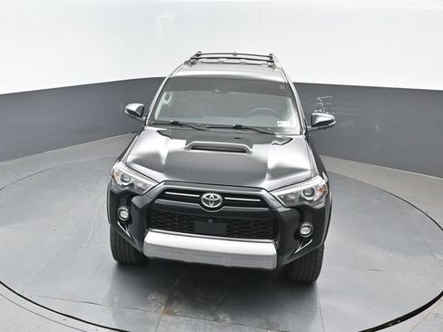 Used 2023 Toyota 4Runner TRD Off-Road Premium w/ Off Road Premium Plus Package AWD/4WD image 19
