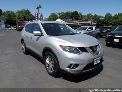 Used 2015 Nissan Rogue SL AWD/4WD image 3