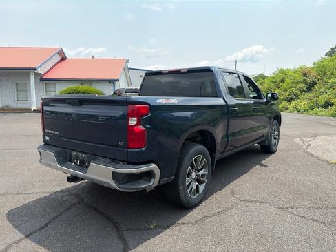 Used 2023 Chevrolet Silverado 1500 LT AWD/4WD image 10
