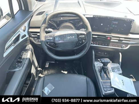 New 2026 Kia Sportage SX image 8