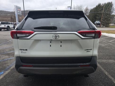 Used 2019 Toyota RAV4 Limited w/ All Weather Liner Package image 4