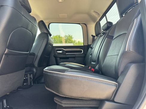 Used 2024 RAM 2500 Laramie AWD/4WD image 35