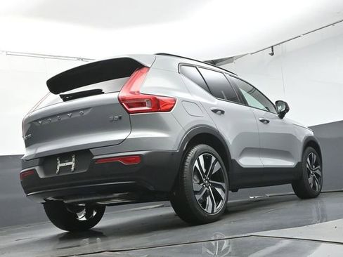 New 2026 Volvo XC40 B5 Ultra w/ Protection Package Premier AWD/4WD image 36