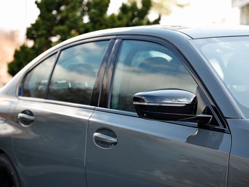 New 2026 BMW 330i 330i w/ M Sport Package image 3