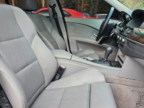 Used 2004 BMW 525i Sedan image 39