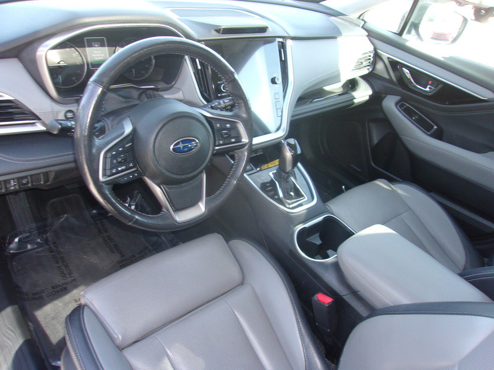 Used 2023 Subaru Outback Limited AWD/4WD image 8