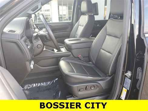 Used 2022 GMC Yukon SLT w/ SLT Luxury Package image 20