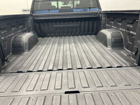 Used 2022 GMC Sierra 1500 Denali w/ Denali Reserve Package image 15